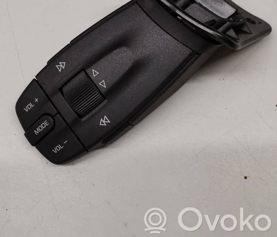 Seat Ibiza IV (6J,6P) Interruptor de control multifunción 