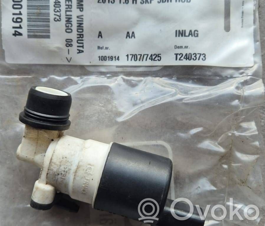 Citroen Berlingo Windscreen/windshield washer pump 