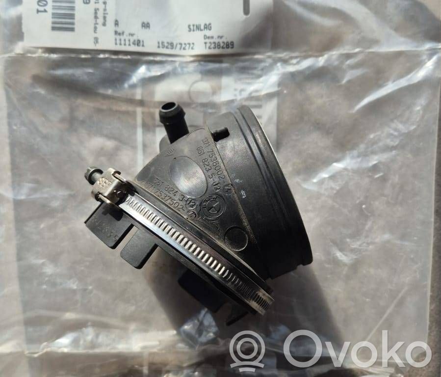 BMW 3 E90 E91 Air intake duct part 