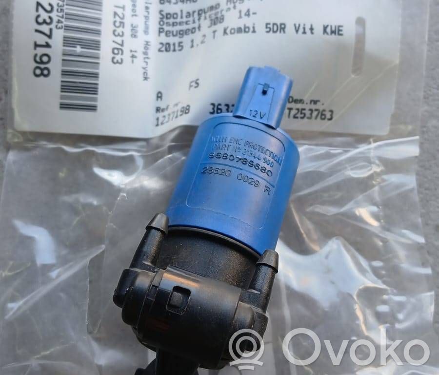 Peugeot 308 Windscreen/windshield washer pump 
