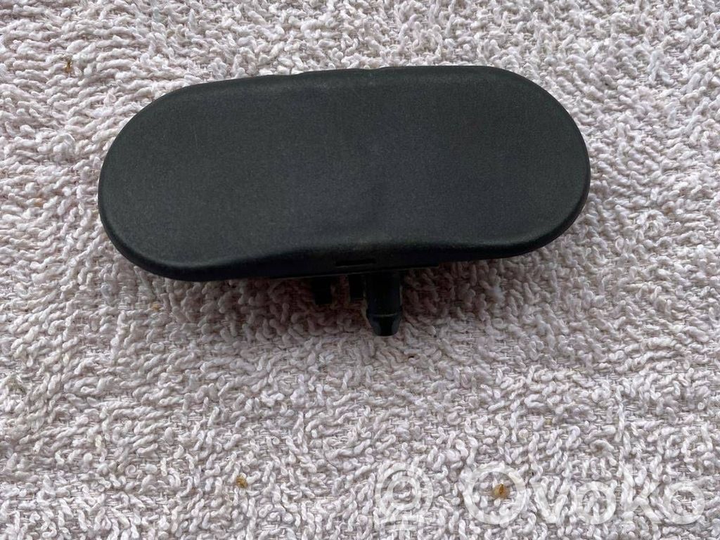 Audi A4 S4 B7 8E 8H Windshield washer spray nozzle 