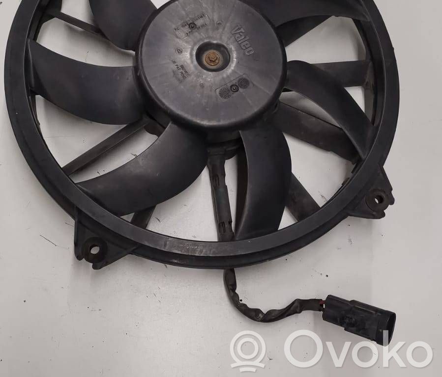 Citroen C4 I Elektrisks radiatoru ventilators 