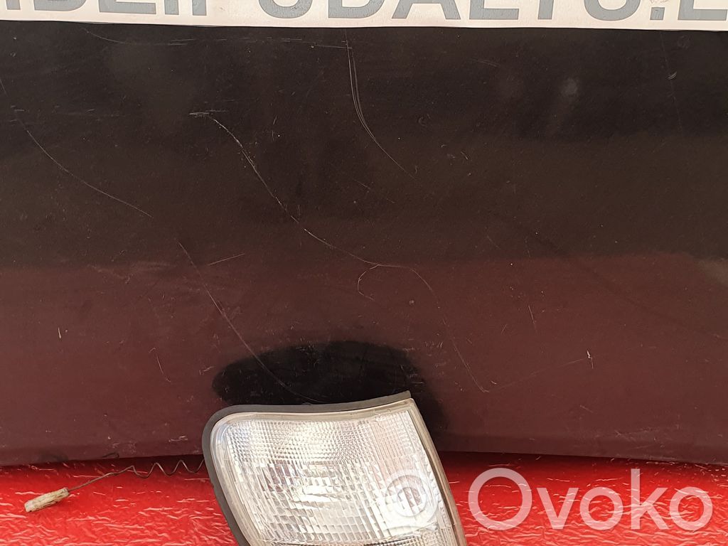 KIA Sportage Front indicator light 