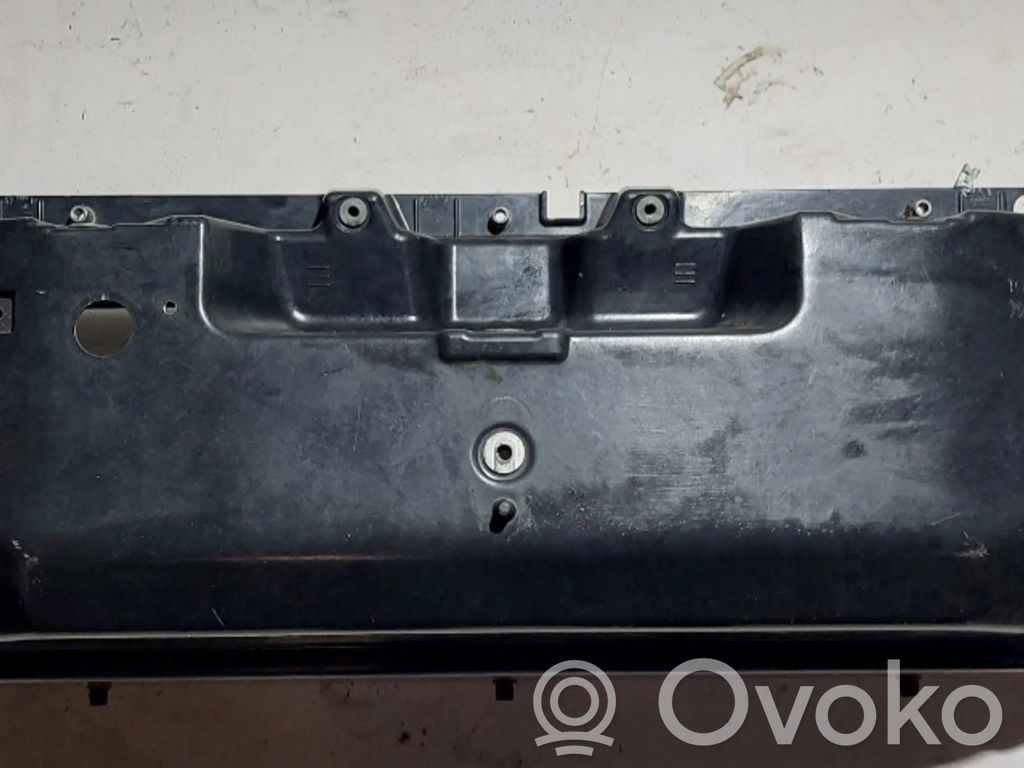 Tesla Model X Radiatoru panelis 