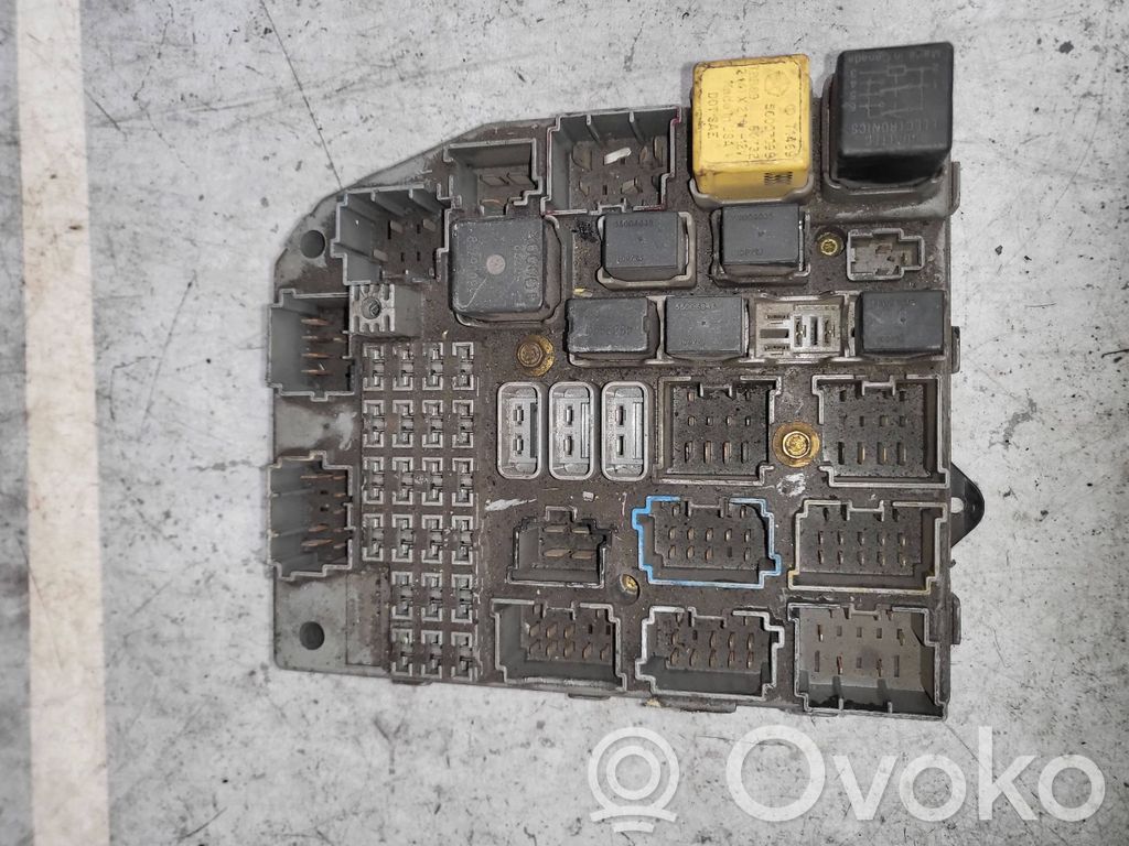 Jeep Grand Cherokee Bloc montaj relee 
