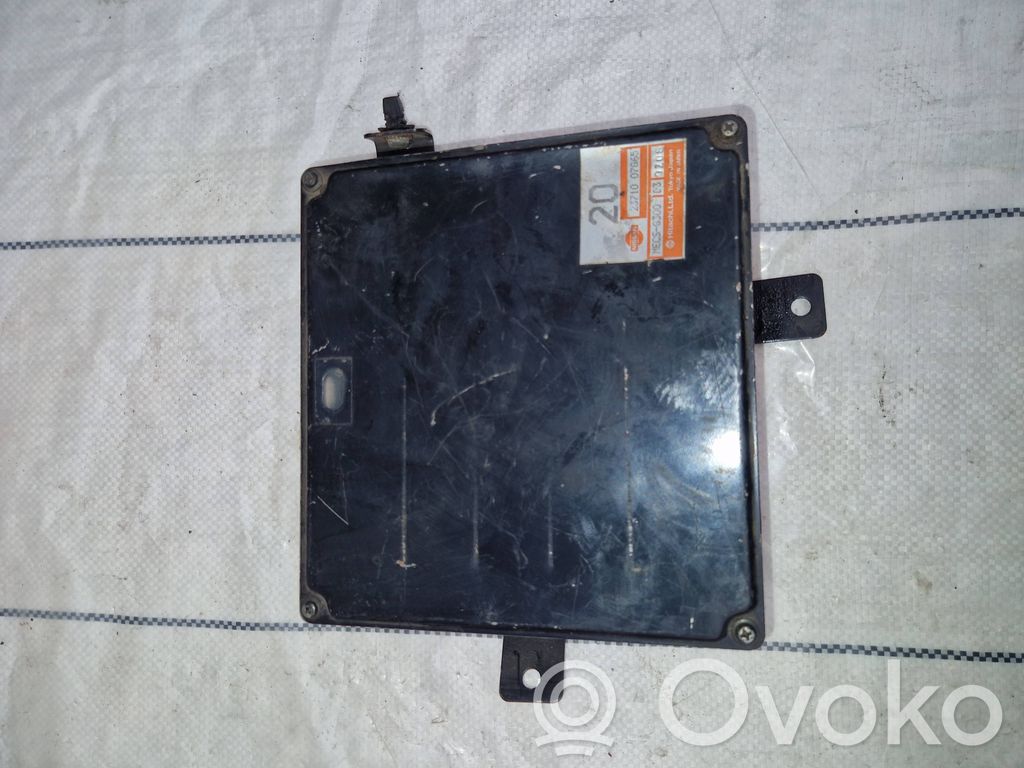 Nissan Terrano Engine control unit/module 