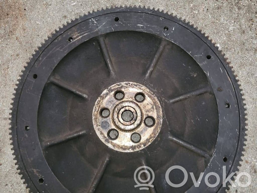 Jeep Cherokee Маховик 