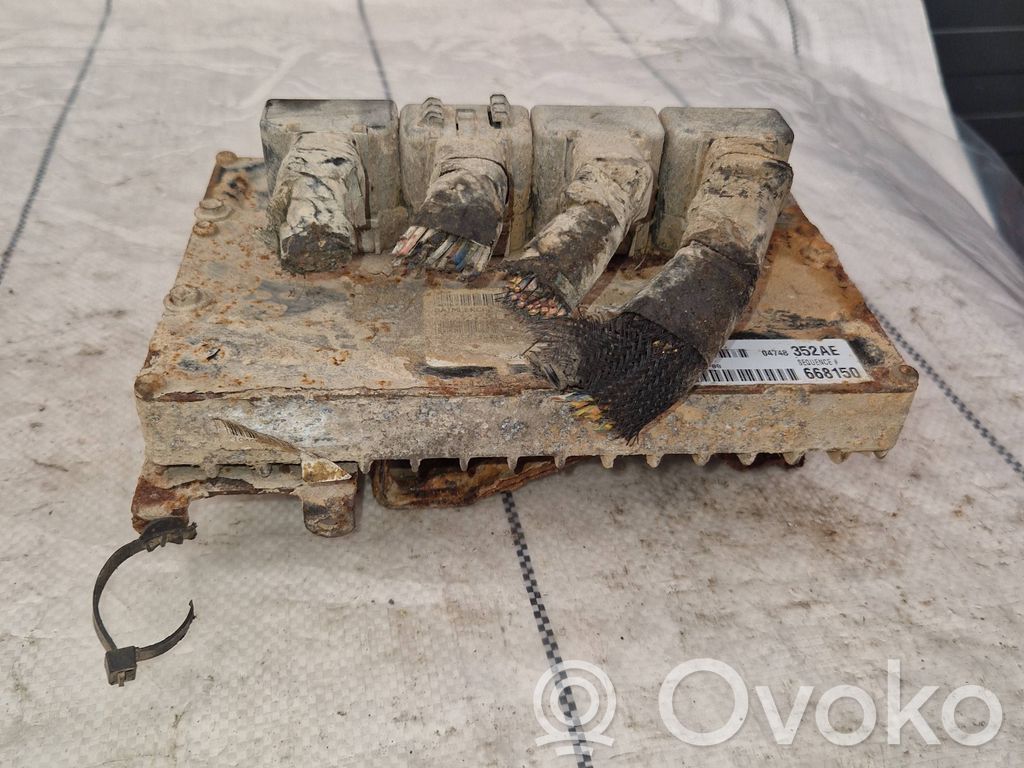 Chrysler Pacifica Engine control unit/module 