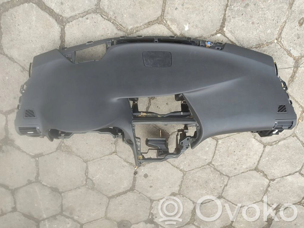 Panelė   091225