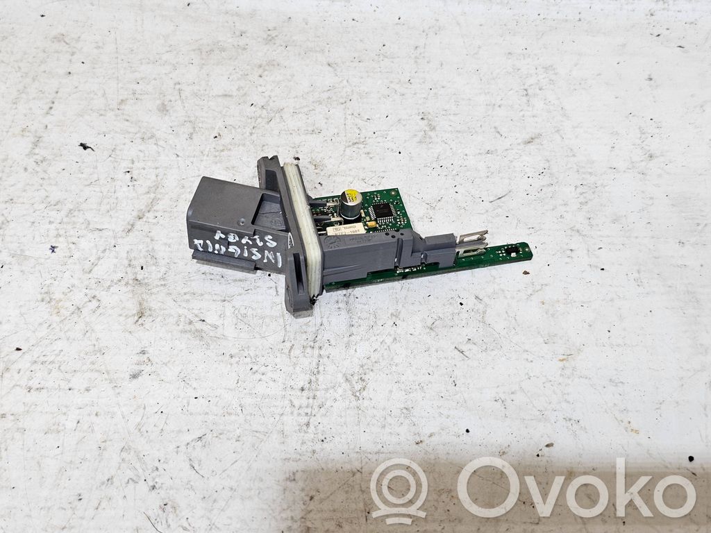 Opel Insignia A Rear door window regulator with motor 