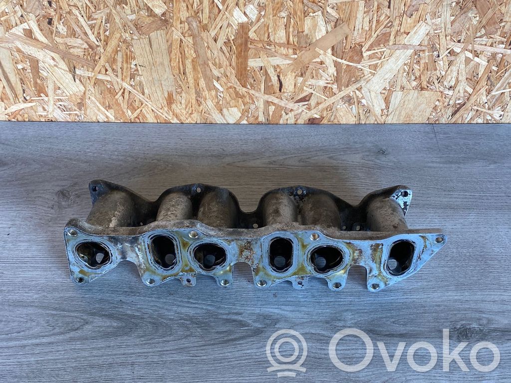 Volkswagen Golf III Kolektor ssący 