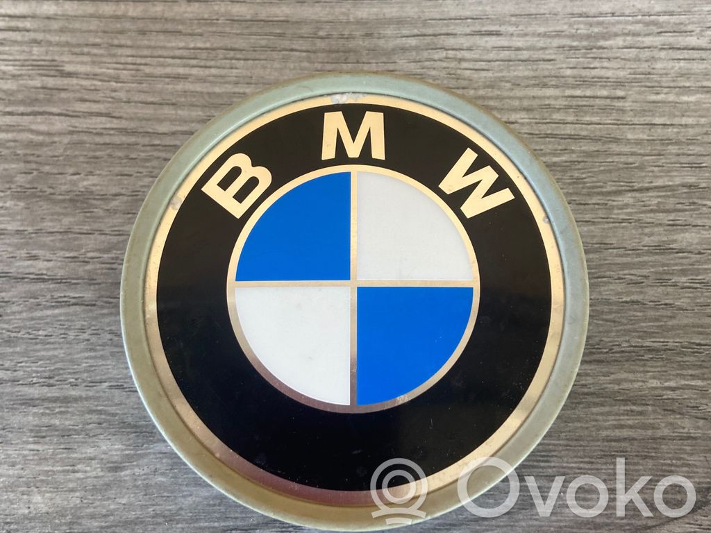Original wheel cap   1095361