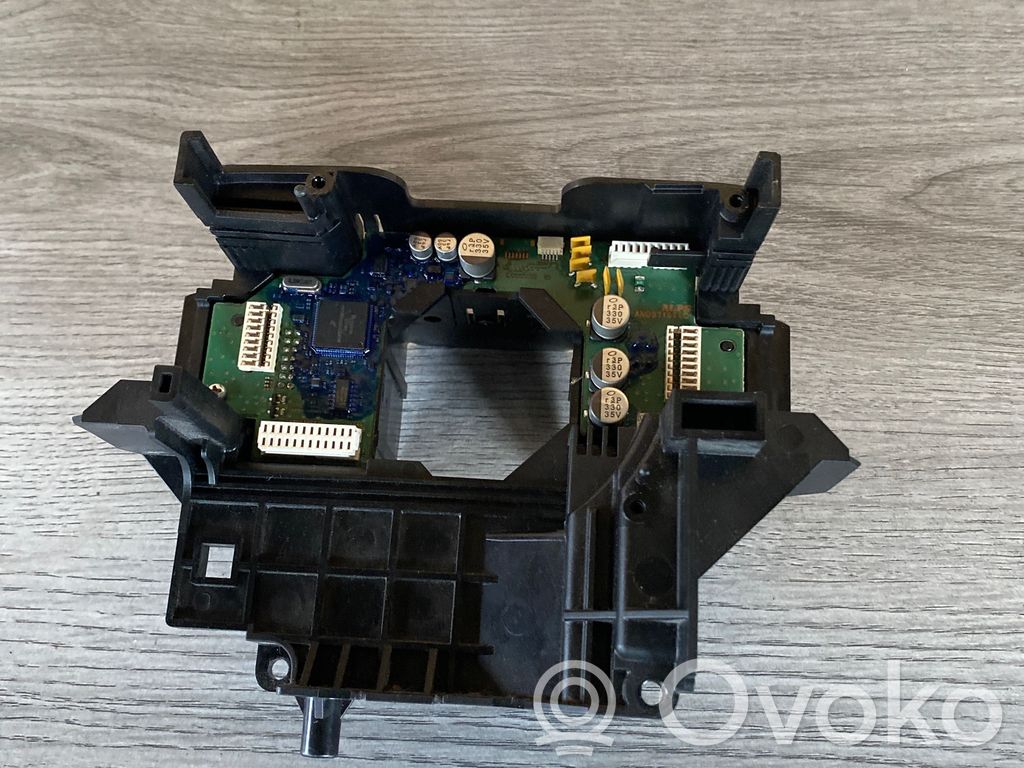 Ford Mondeo MK IV Interrupteur / bouton multifonctionnel 