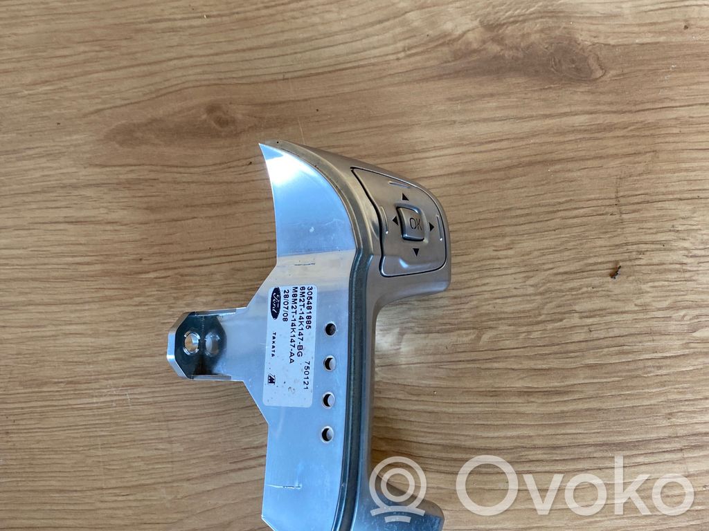 Ford Mondeo MK IV Ohjauspyörän painikkeet/kytkimet 