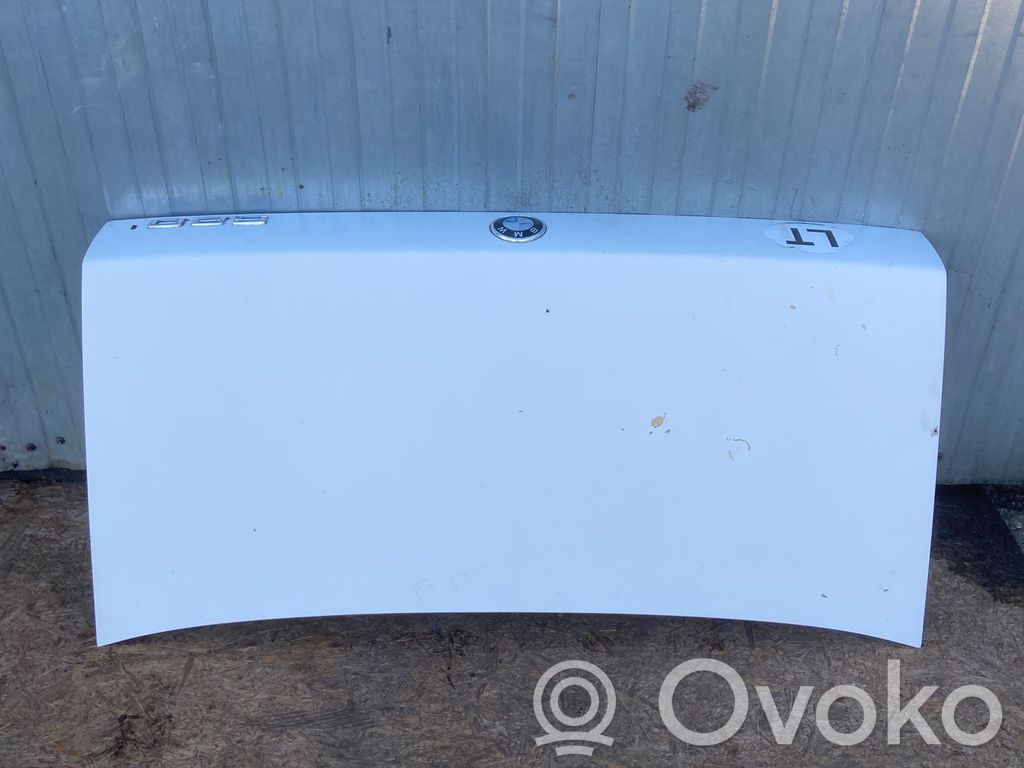 Tailgate/trunk/boot lid