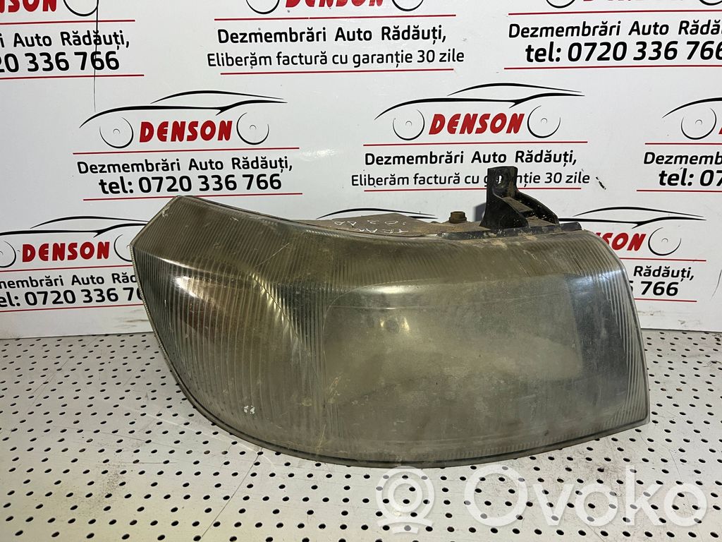 Ford Transit Phare frontale 