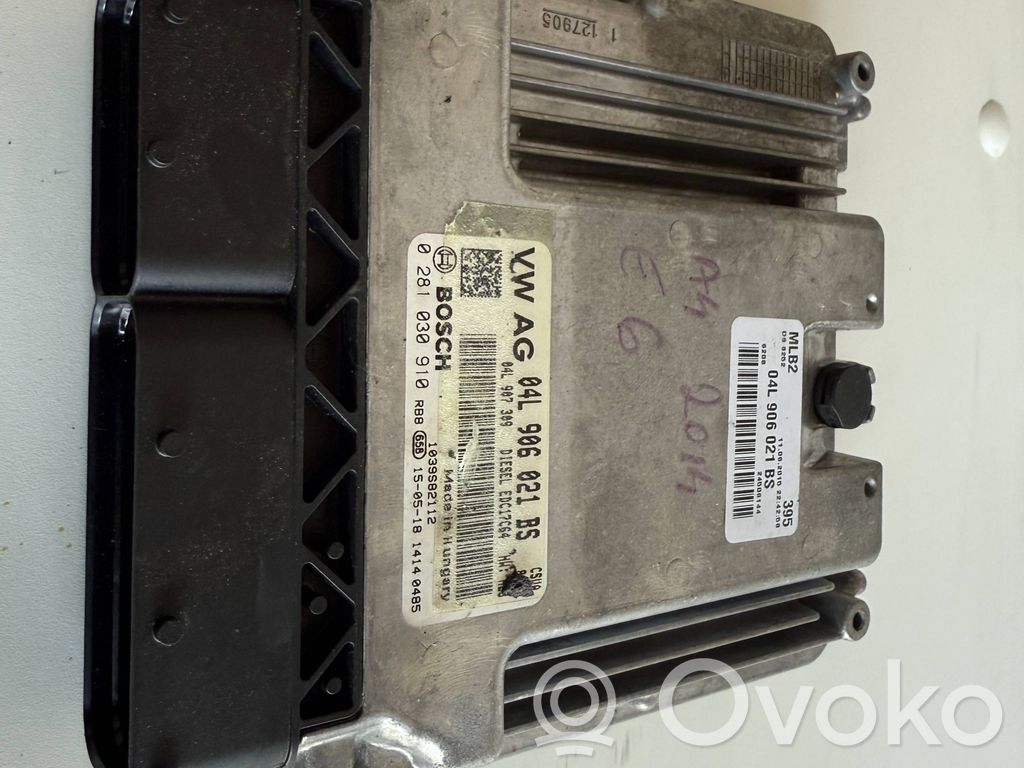 Audi A4 S4 B8 8K Engine control unit/module 