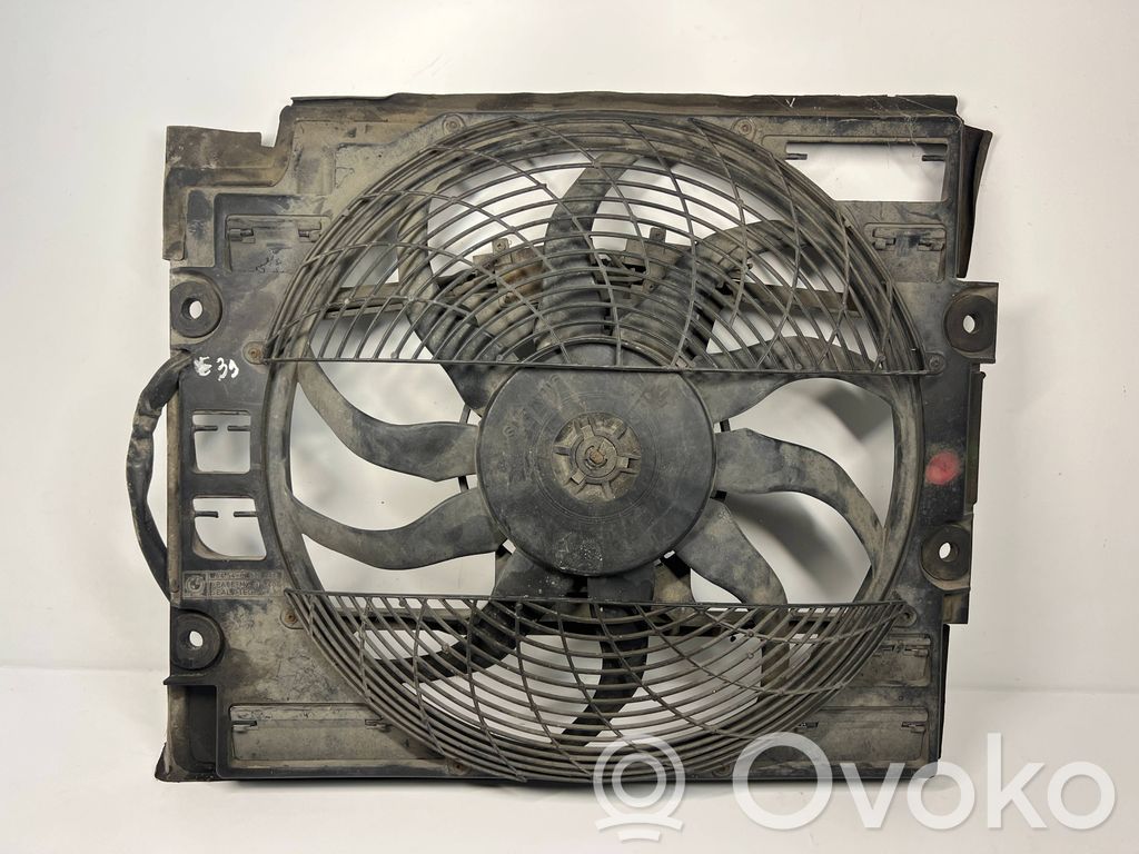 BMW 5 E39 Elektrisks radiatoru ventilators 