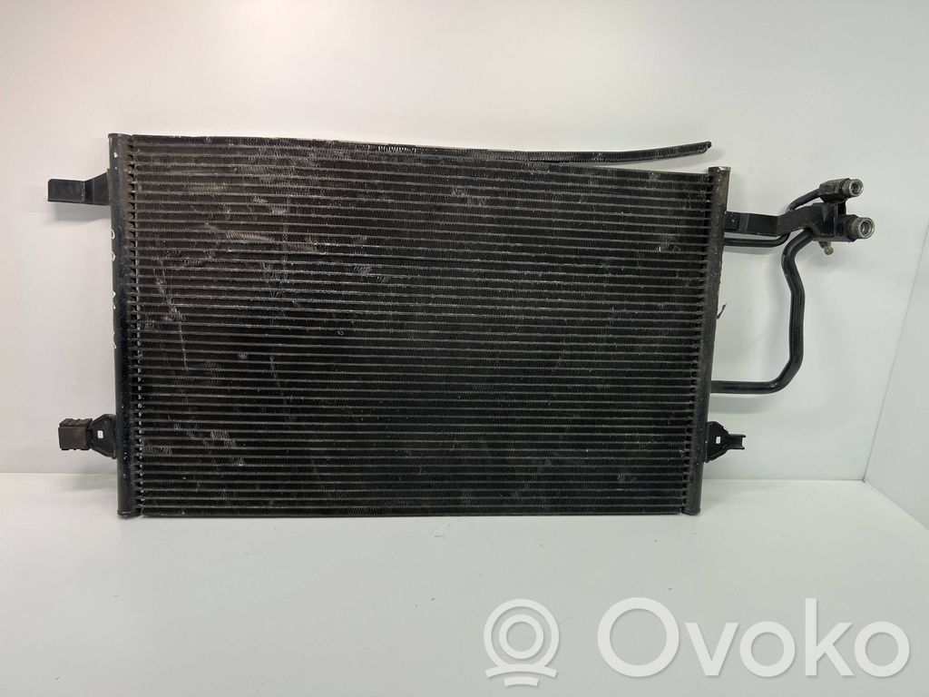 Audi A8 S8 D2 4D Klimakühler 