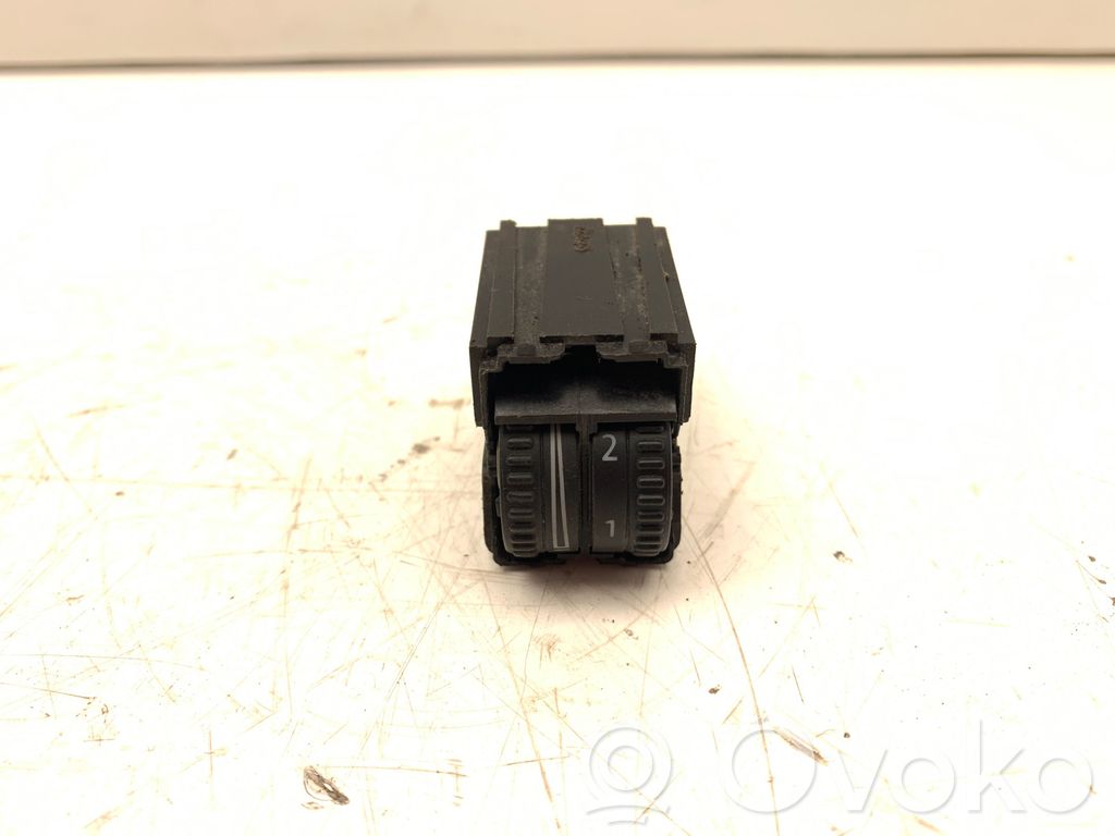 Volkswagen Golf Plus Headlight level height control switch 