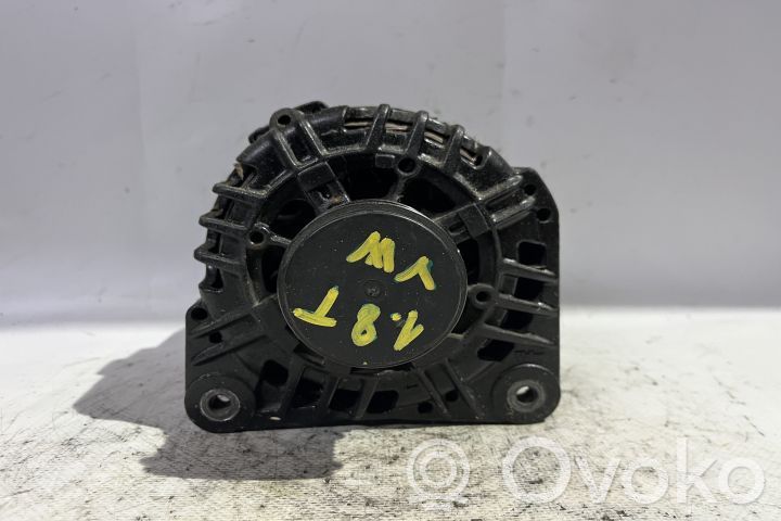 Volkswagen Golf IV Alternador 
