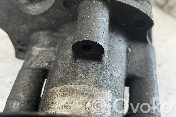 Power steering pump   678100801