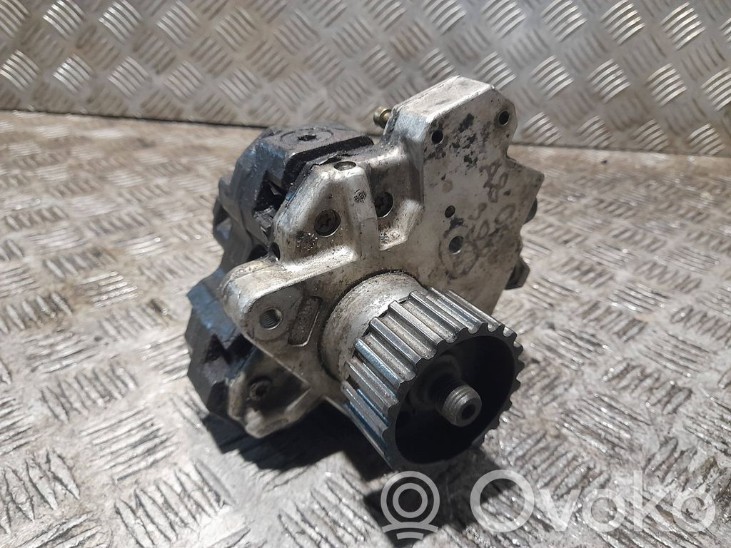 Audi A8 S8 D3 4E Pompa wtryskowa wysokiego ciśnienia 