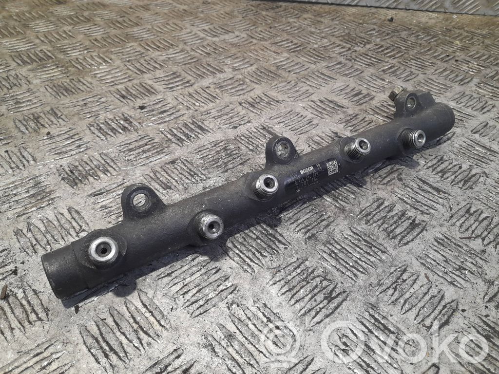 BMW 3 E46 Fuel main line pipe 