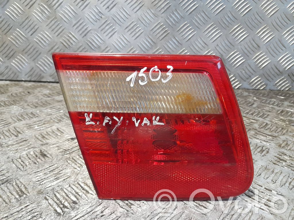 BMW 3 E46 Tailgate rear/tail lights 