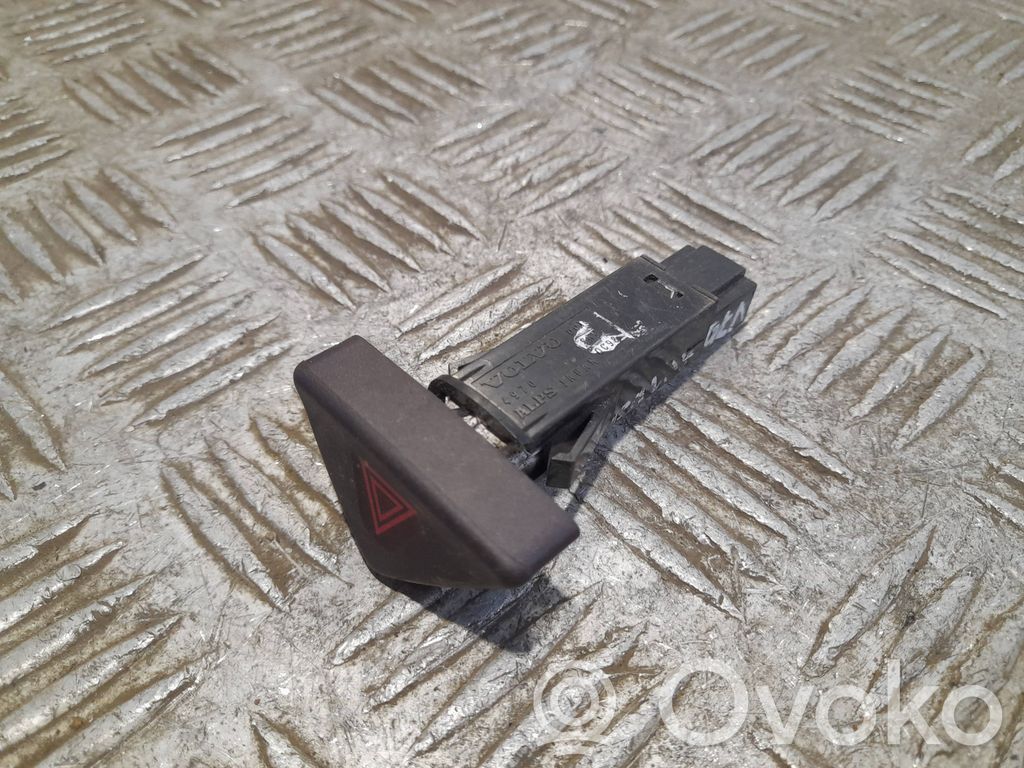 Volvo V70 Hazard light switch 