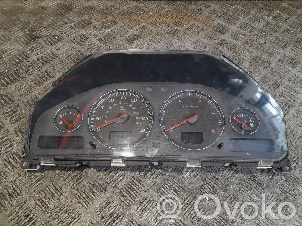 Volvo S60 Spidometrs (instrumentu panelī) 