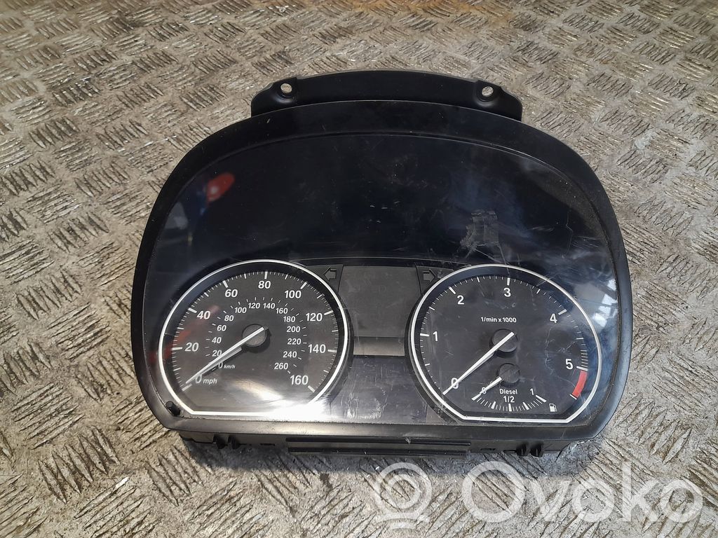 BMW 1 E81 E87 Nopeusmittari (mittaristo) 