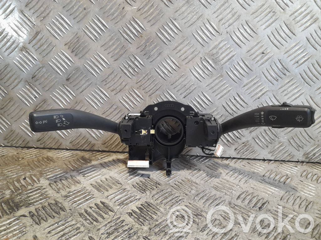 Audi A4 S4 B8 8K Wiper turn signal indicator stalk/switch 