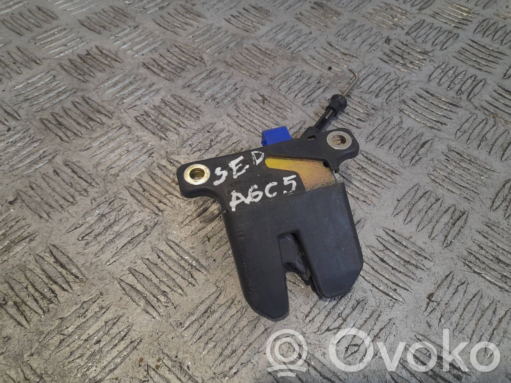Audi A6 S6 C5 4B Tailgate/trunk/boot lock/catch/latch 