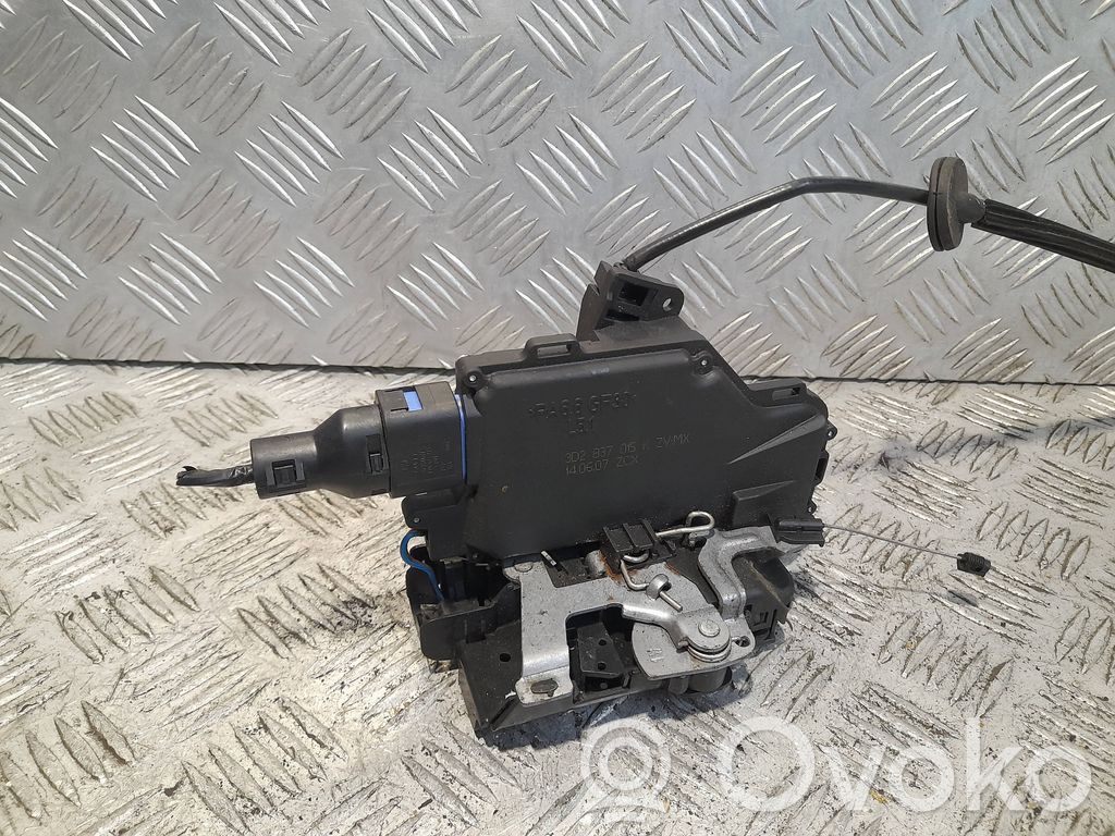 Volkswagen Golf V Etuoven lukko 