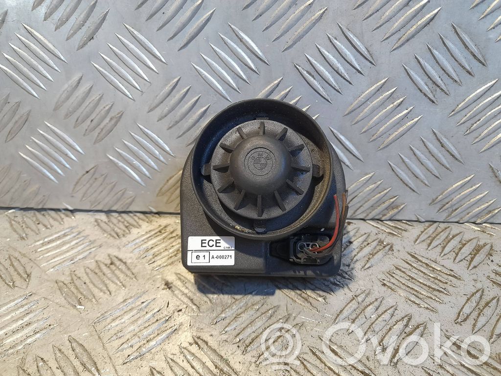 BMW 3 E46 Alarm system siren 