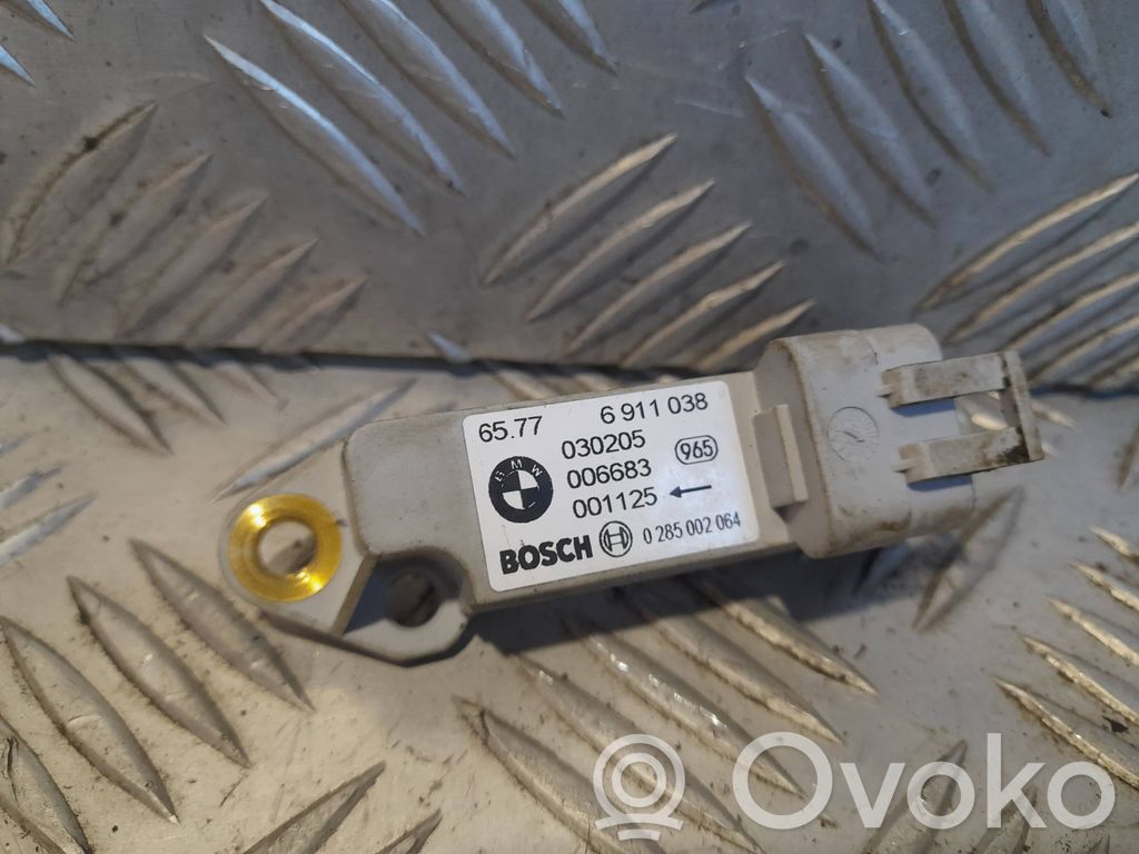 BMW X5 E53 Airbag deployment crash/impact sensor 