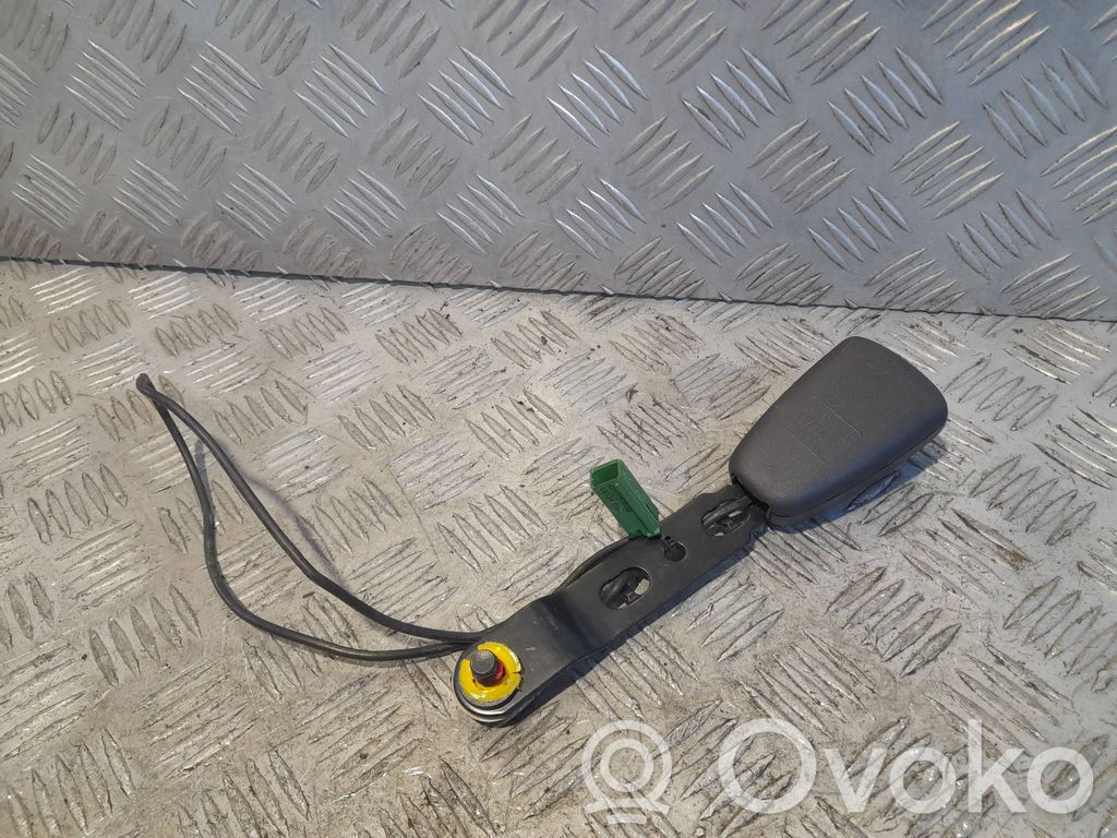 Mitsubishi Outlander Front seatbelt buckle 