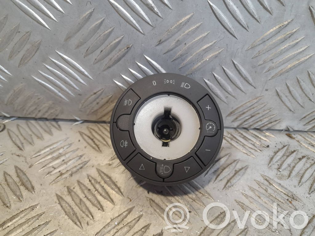 Opel Corsa D Light switch 