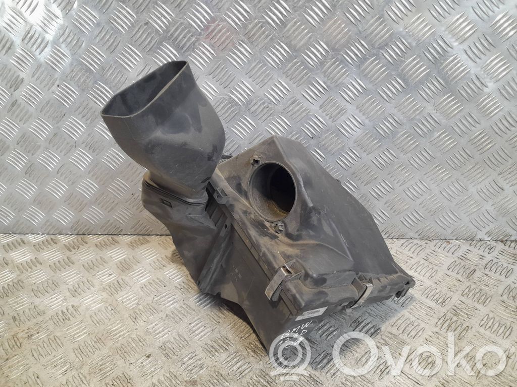 BMW 1 E81 E87 Air filter box 