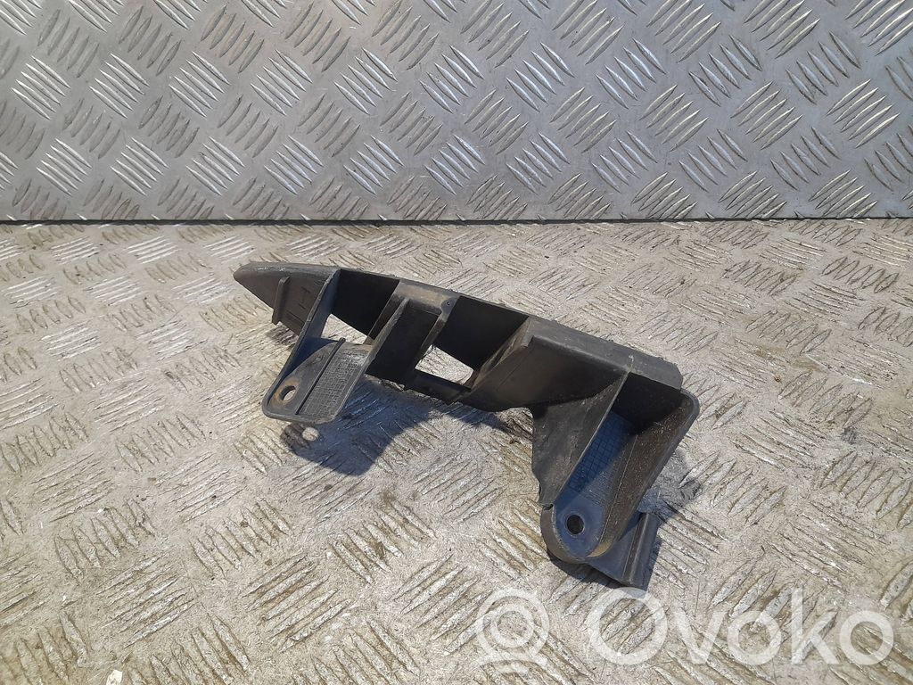 Seat Leon (1P) Rear bumper mounting bracket 