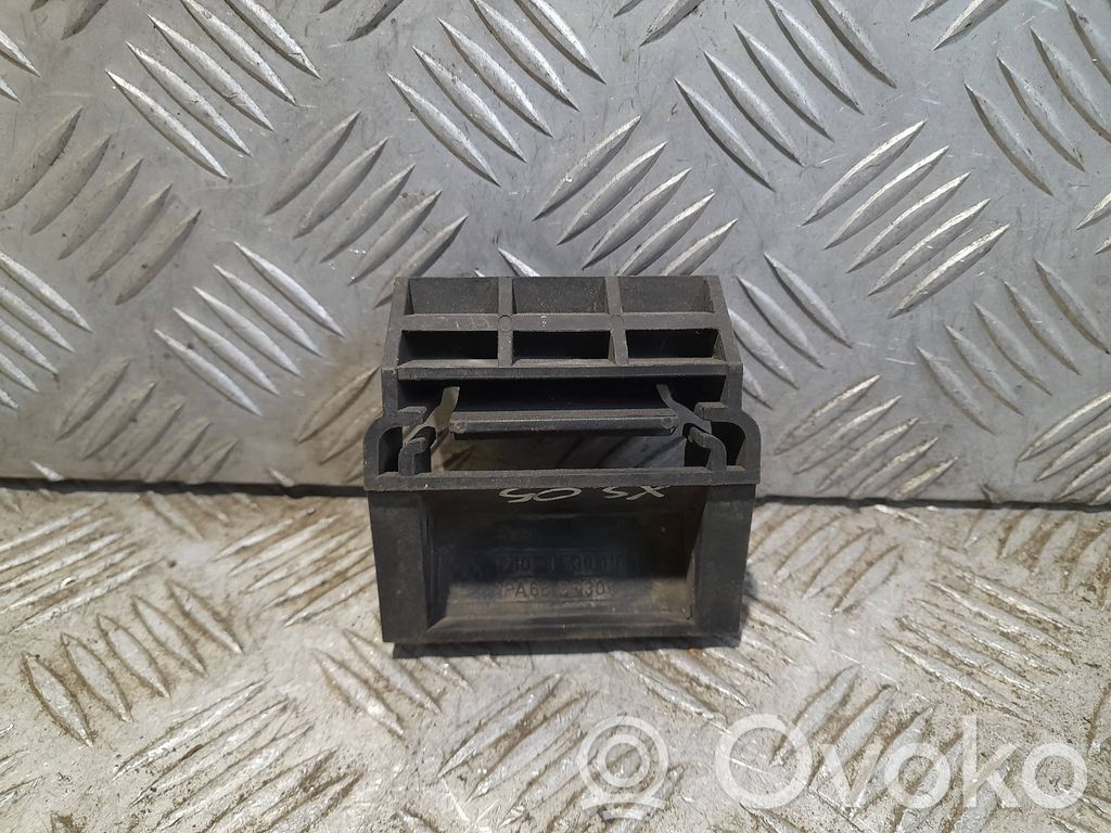 BMW X5 E53 Radiator support slam panel bracket 
