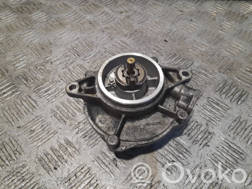 Audi A6 S6 C6 4F Vacuum pump 
