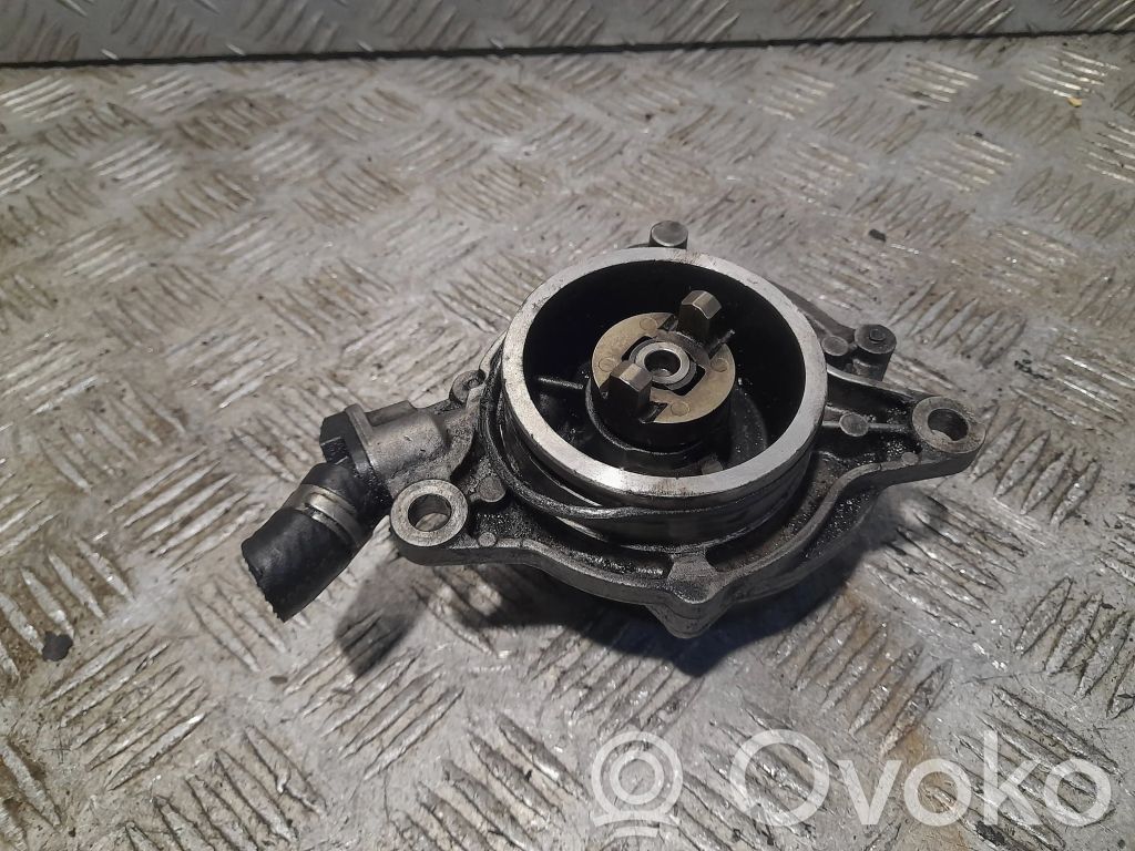 BMW X5 E53 Vacuum pump 