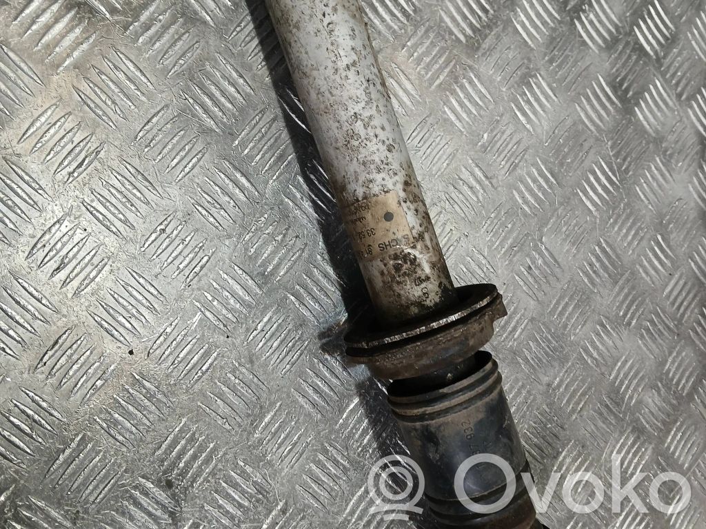 BMW 5 E39 Takaiskunvaimennin 
