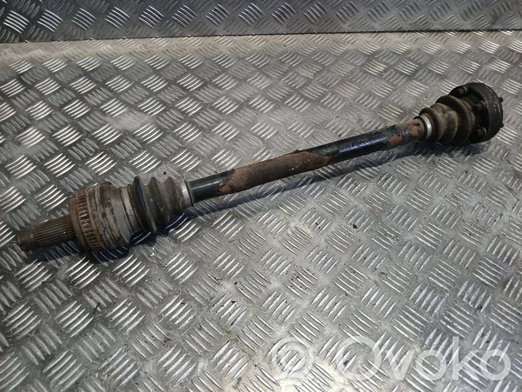 BMW X3 E83 Aizmugurējā pusass 