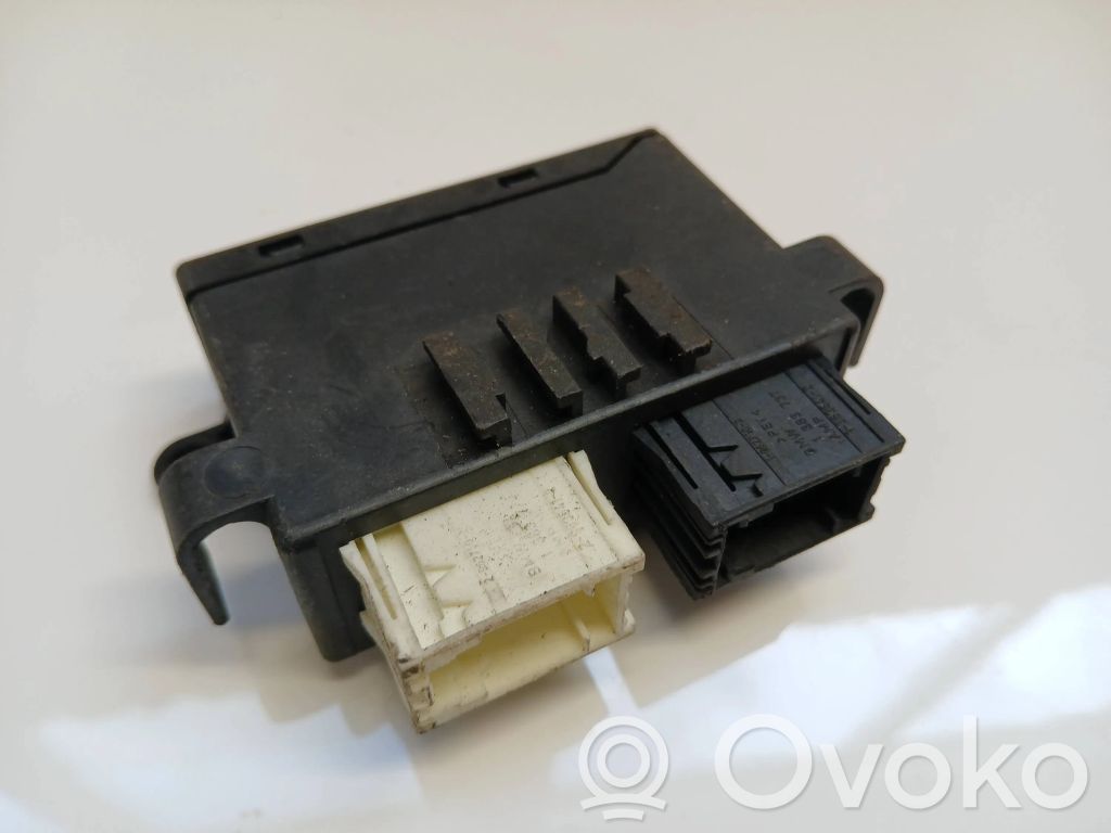 BMW 3 E46 Wing mirror control module 