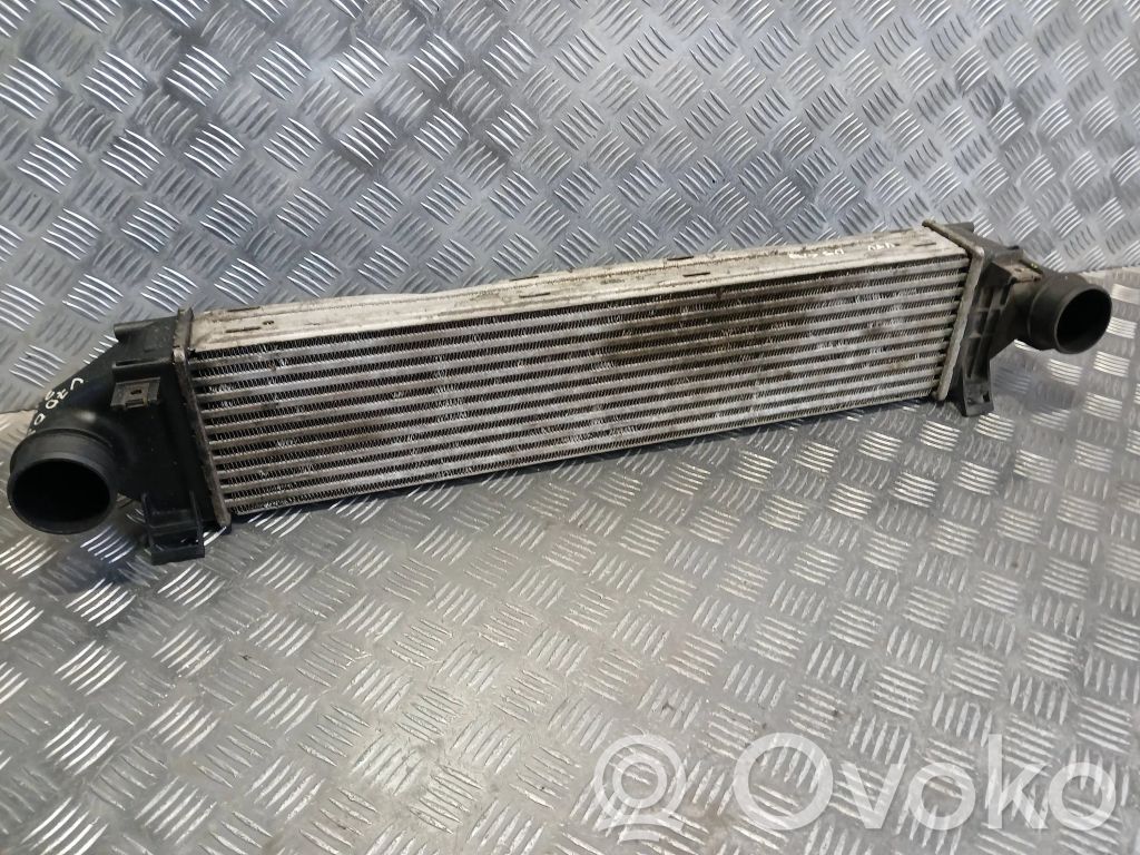 Volvo V70 Interkūlerio radiatorius 