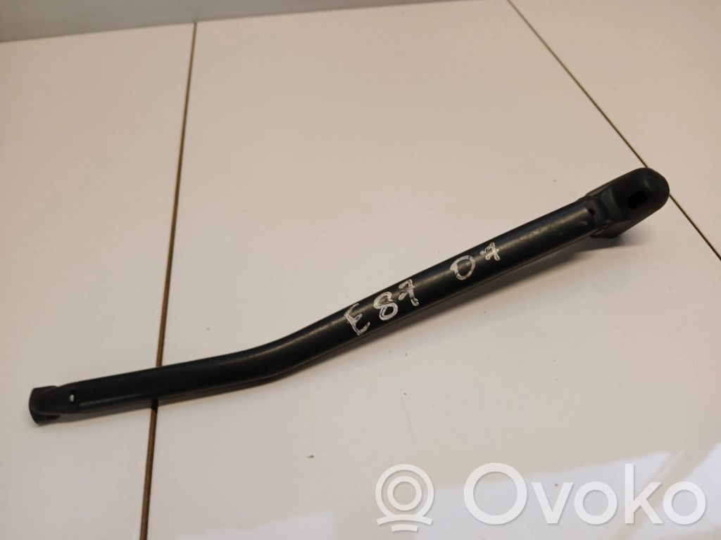 BMW 1 E81 E87 Rear wiper blade arm 