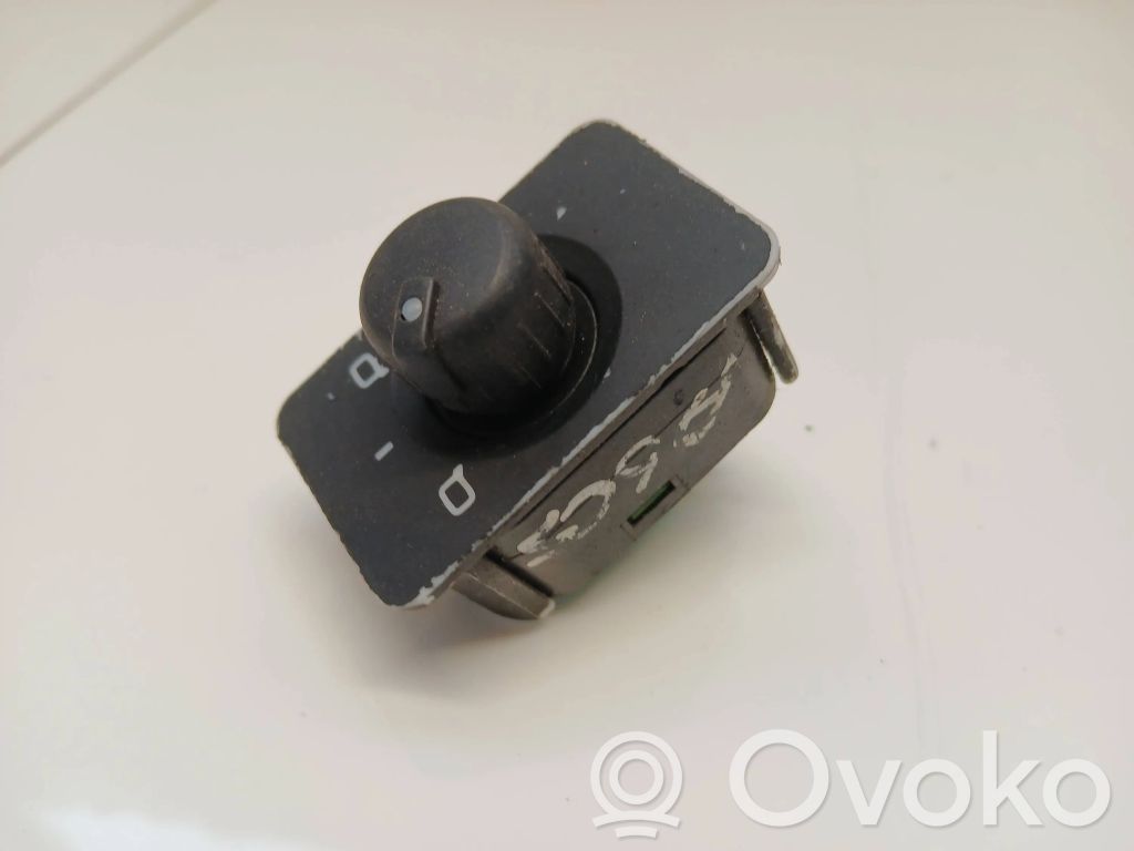 Wing mirror switch   4B0959551B,4504
